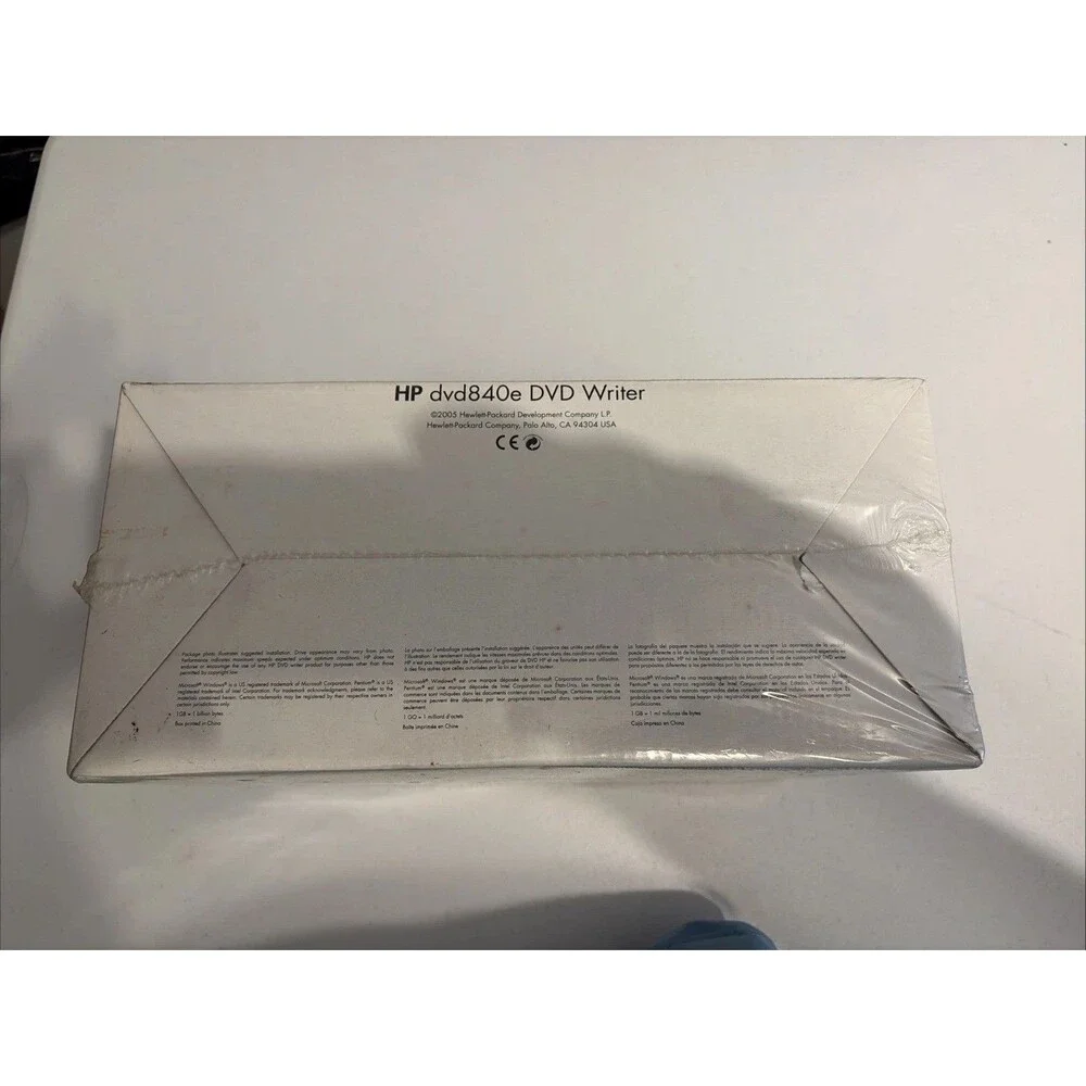 HP DVD840 External Super Multi DVD Writer LightScribe Dual Layer